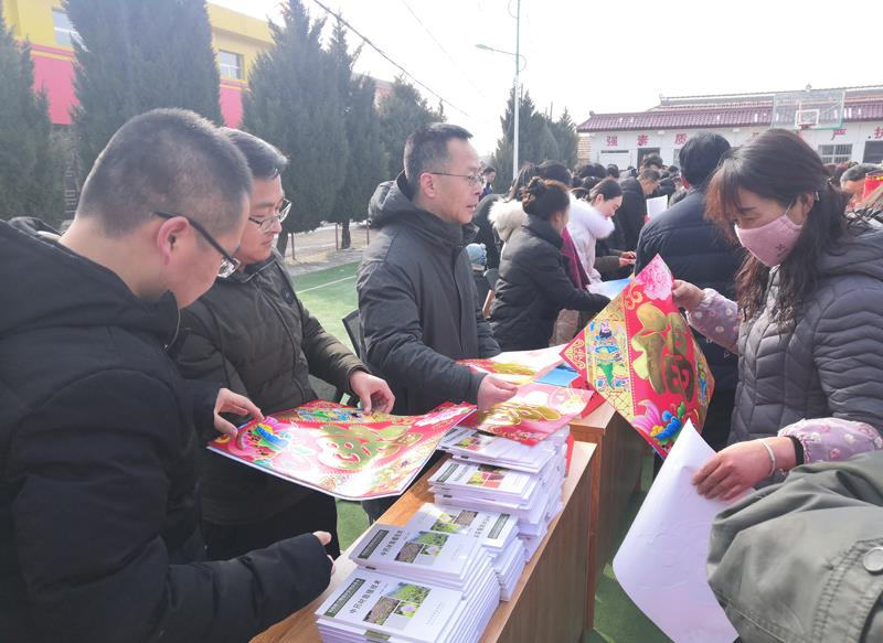科普惠农润沃土 科技服务助振兴——庆阳市科协开展2020年文化科技卫生“三下乡”集中服务活动